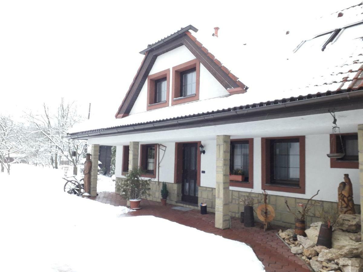 Apartman Kristina Ivachnova 49 Bešeňová Zewnętrze zdjęcie